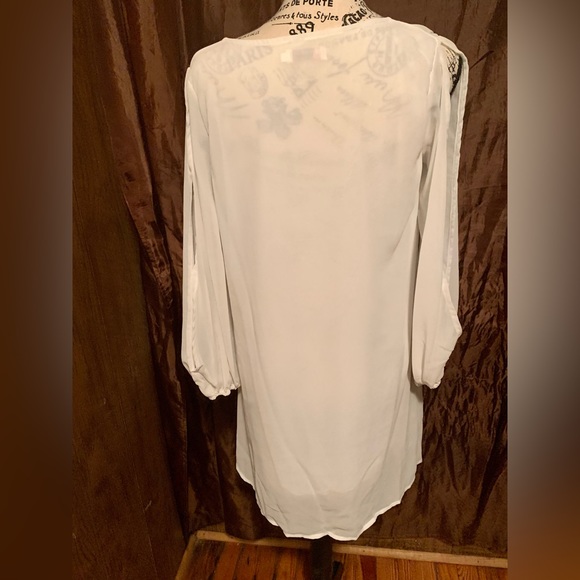 Vogue Fashion Sheer Shift Dress…Color: White…Sz: XL - Picture 4 of 5